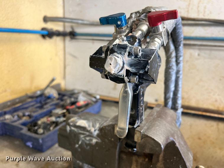 image for item DS2652 2017 W-W Trailers  enclosed cargo trailer