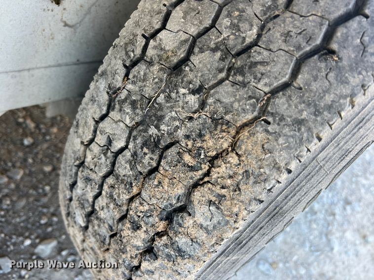 image for item DS2652 2017 W-W Trailers  enclosed cargo trailer