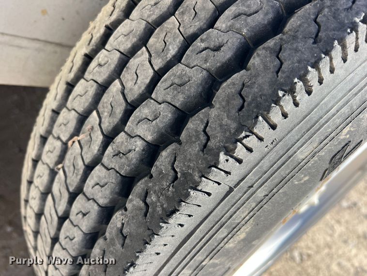 image for item DS2652 2017 W-W Trailers  enclosed cargo trailer