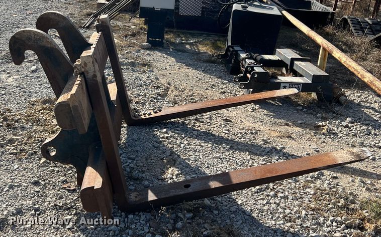 image for item DS2653 4'L forks