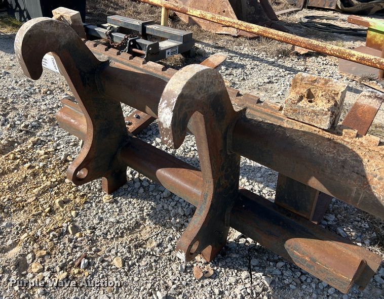 image for item DS2653 4'L forks