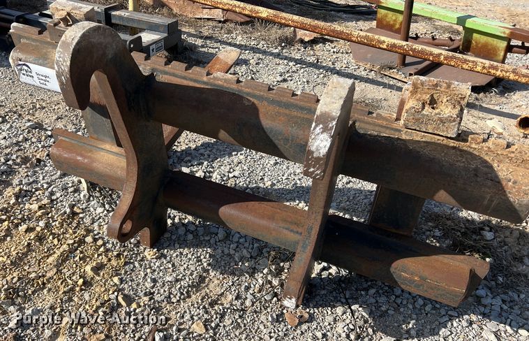 image for item DS2653 4'L forks