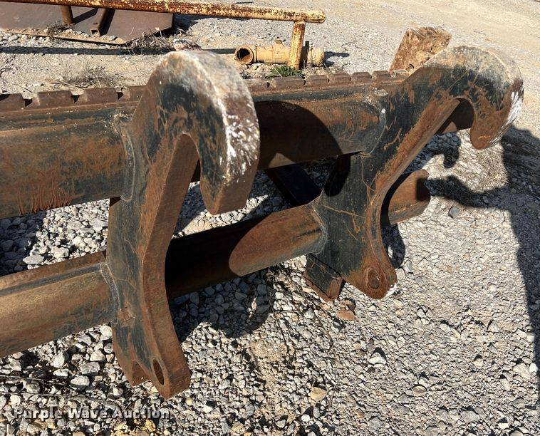 image for item DS2653 4'L forks