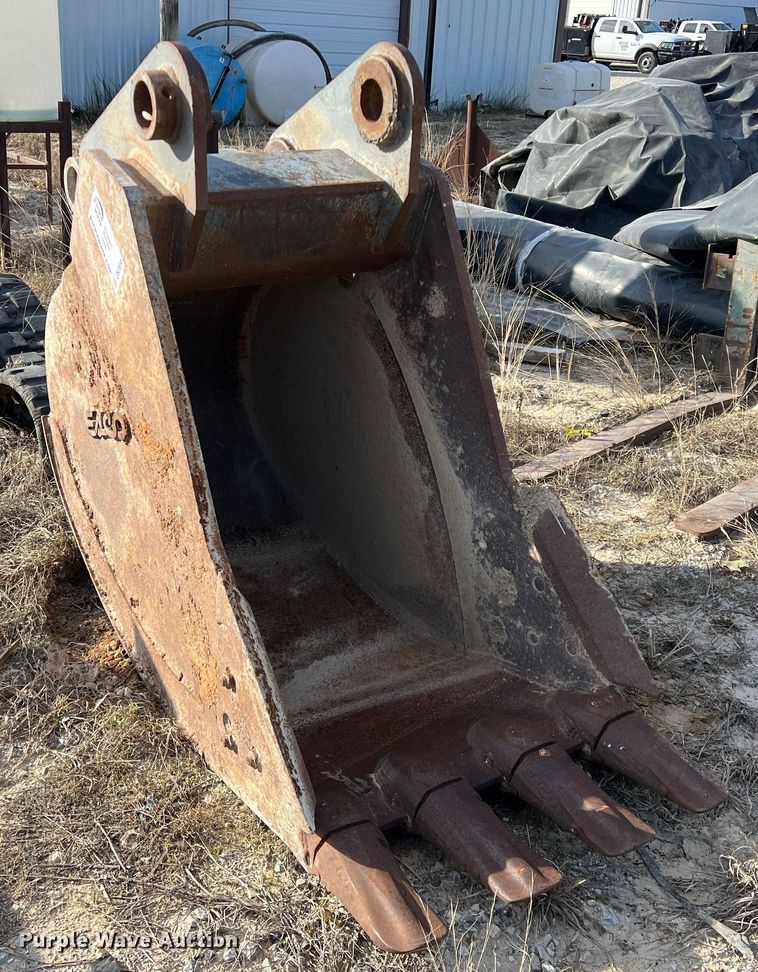 image for item DS2654 Esco  excavator bucket