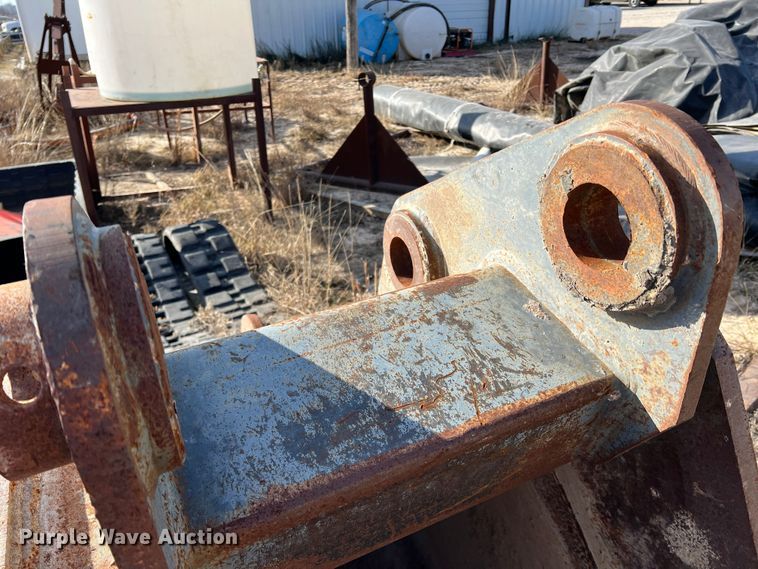 image for item DS2654 Esco  excavator bucket