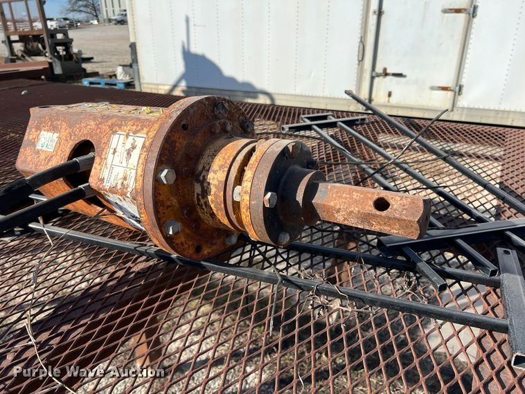 image for item DS2655 WorkSaver HDP-20  post driver