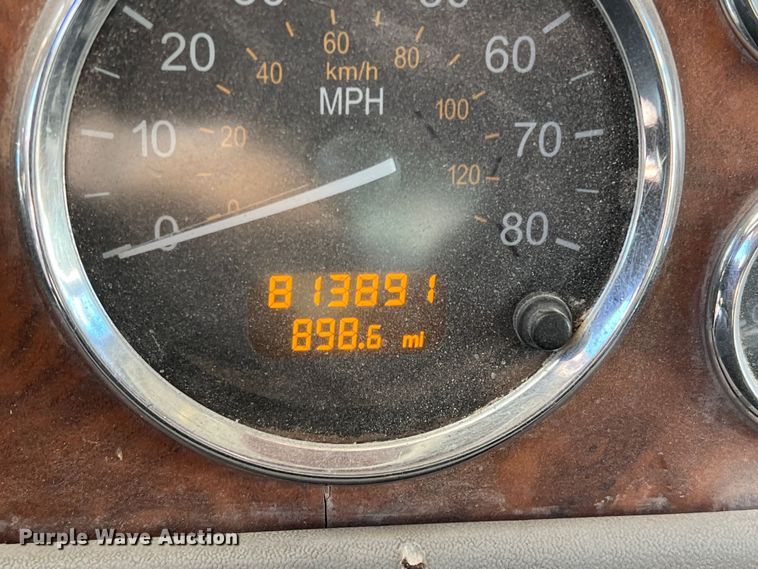 image for item DS2662 2006 Peterbilt 379  semi truck