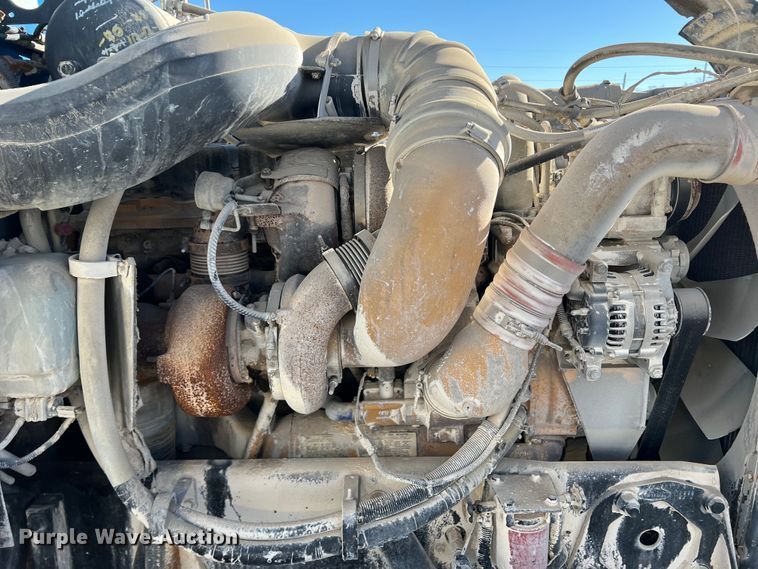 image for item DS2662 2006 Peterbilt 379  semi truck