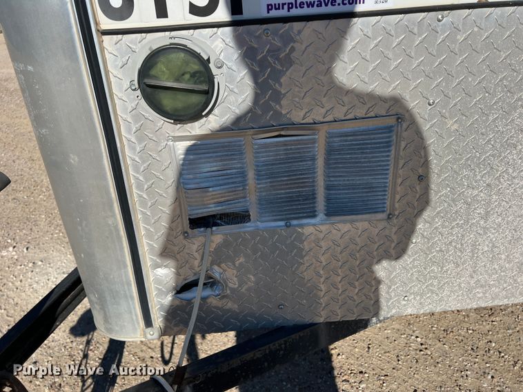 image for item DS2663 2011 Carry On  enclosed cargo trailer