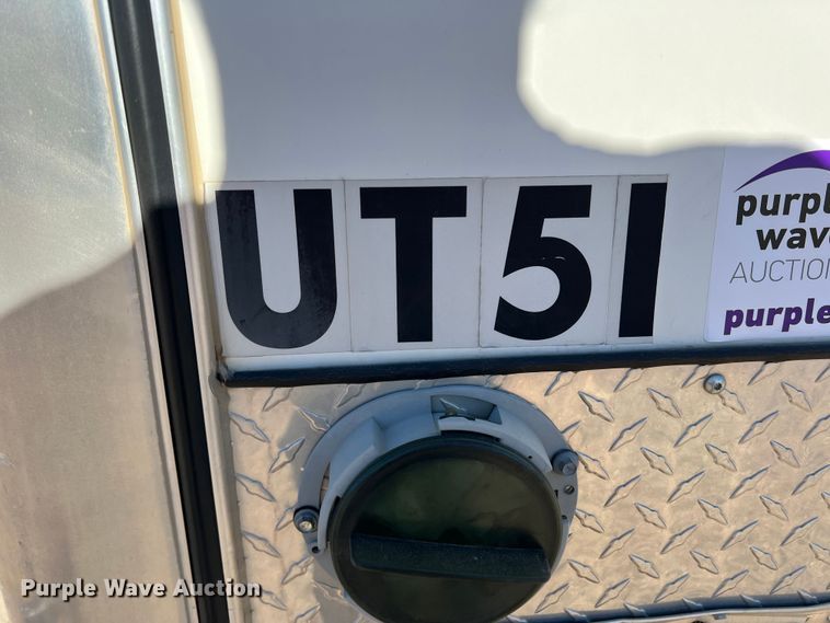 image for item DS2663 2011 Carry On  enclosed cargo trailer