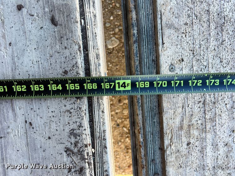 image for item DS2663 2011 Carry On  enclosed cargo trailer