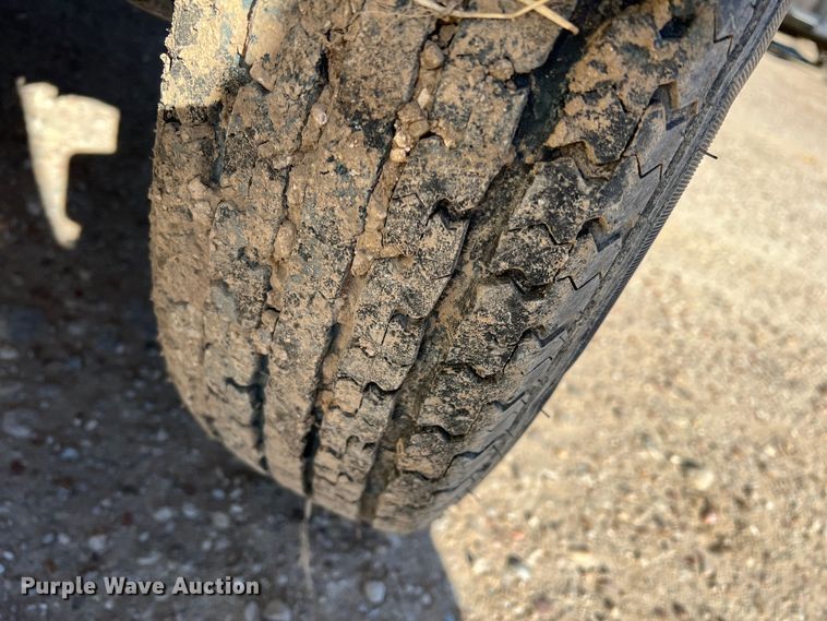 image for item DS2663 2011 Carry On  enclosed cargo trailer