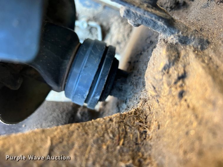 image for item DS2664 Mahindra 6010  MFWD tractor