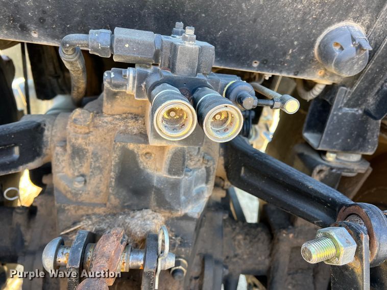 image for item DS2664 Mahindra 6010  MFWD tractor