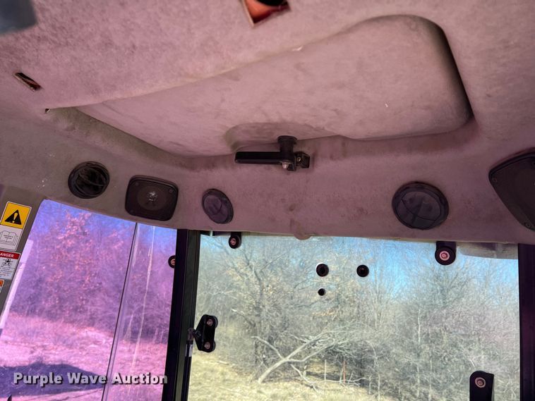 image for item DS2664 Mahindra 6010  MFWD tractor