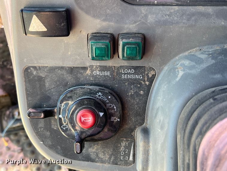 image for item DS2664 Mahindra 6010  MFWD tractor