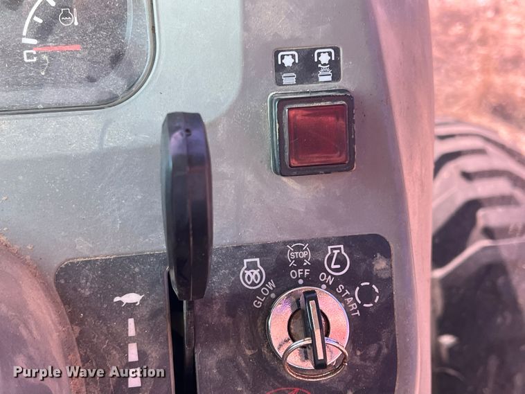 image for item DS2664 Mahindra 6010  MFWD tractor