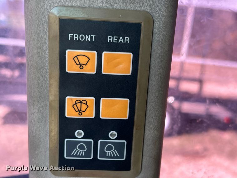 image for item DS2664 Mahindra 6010  MFWD tractor