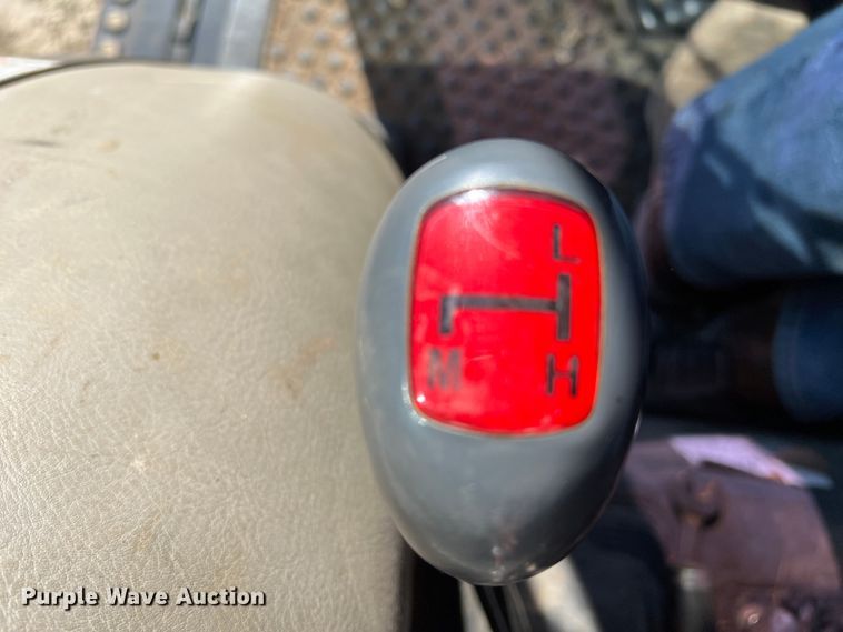 image for item DS2664 Mahindra 6010  MFWD tractor