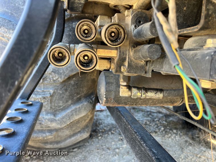 image for item DS2664 Mahindra 6010  MFWD tractor