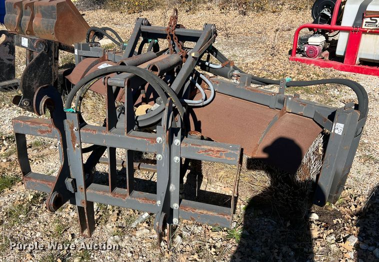 image for item DS2673 Caterpillar BA25  broom