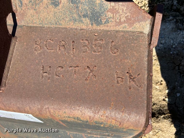 image for item DS2678 100"W bucket