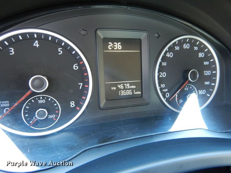 image for item DS6312 2011 Volkswagen Tiguan SE SUV