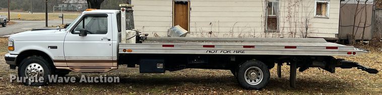 image for item ID9304 1996 Ford F450  rollback truck