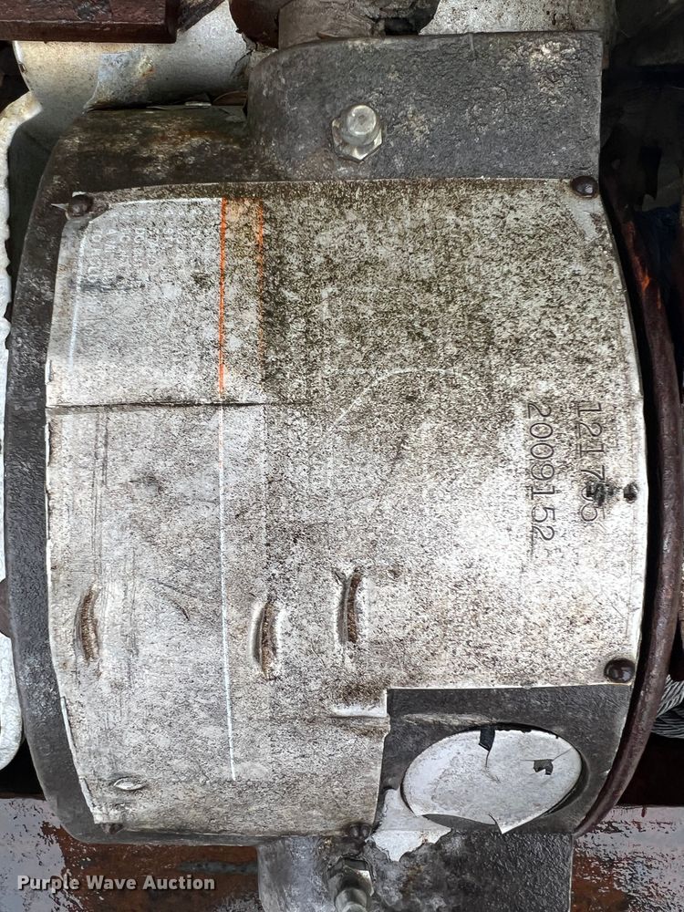 image for item ID9304 1996 Ford F450  rollback truck