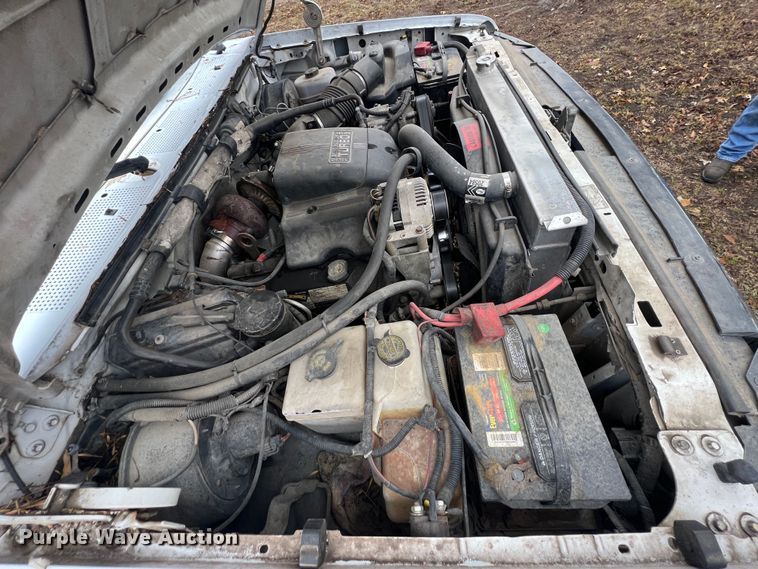 image for item ID9304 1996 Ford F450  rollback truck