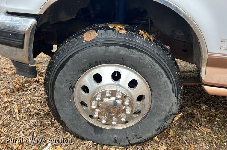 image for item ID9304 1996 Ford F450  rollback truck