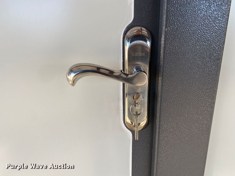 image for item IG9885 Portable restroom