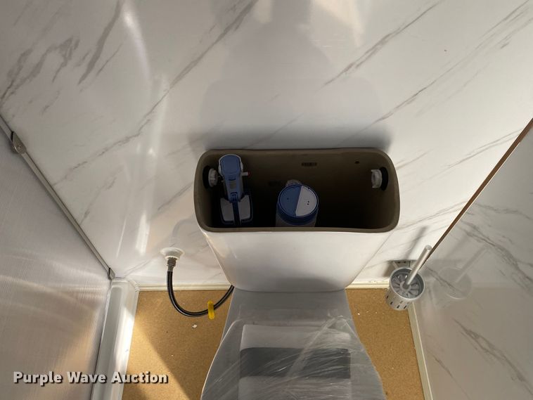 image for item IG9885 Portable restroom