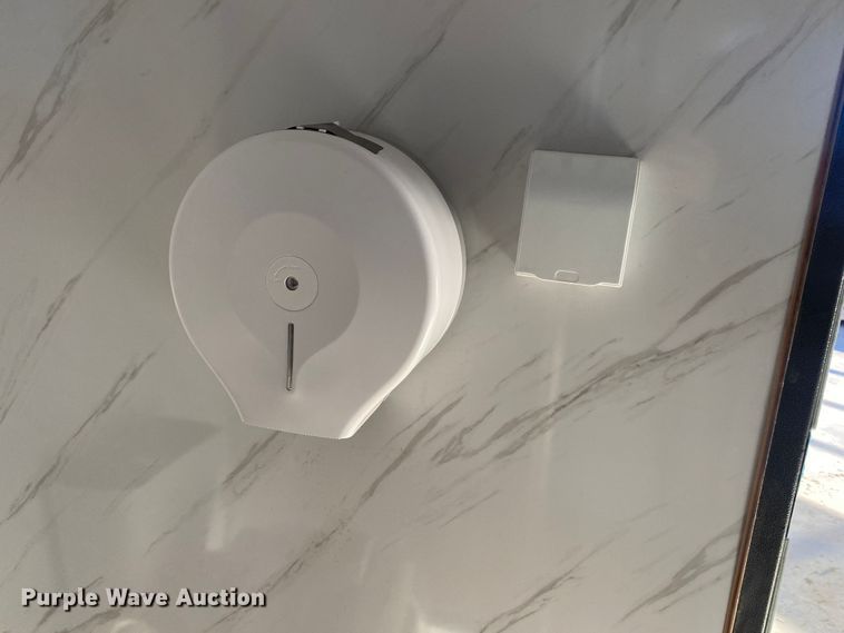 image for item IG9885 Portable restroom