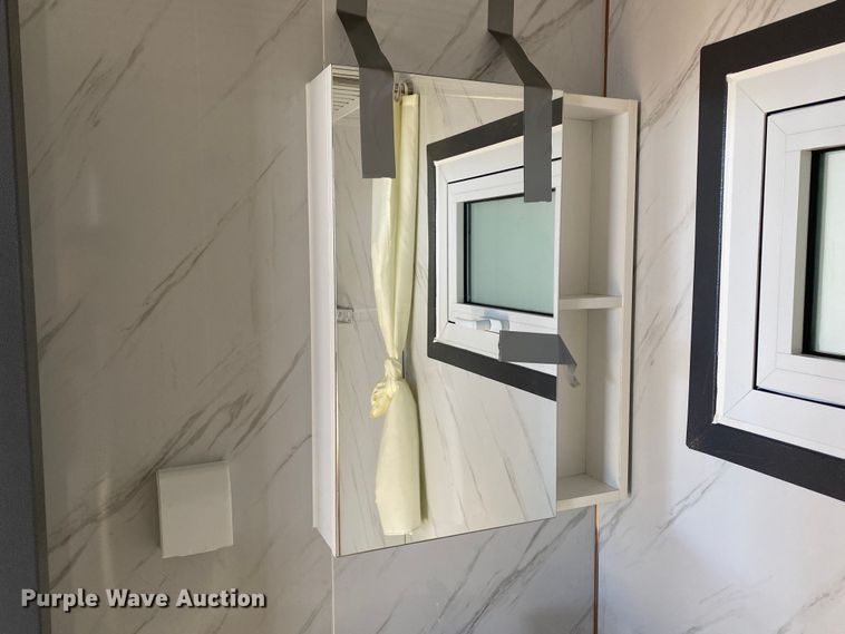 image for item IG9885 Portable restroom