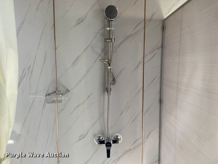 image for item IG9885 Portable restroom