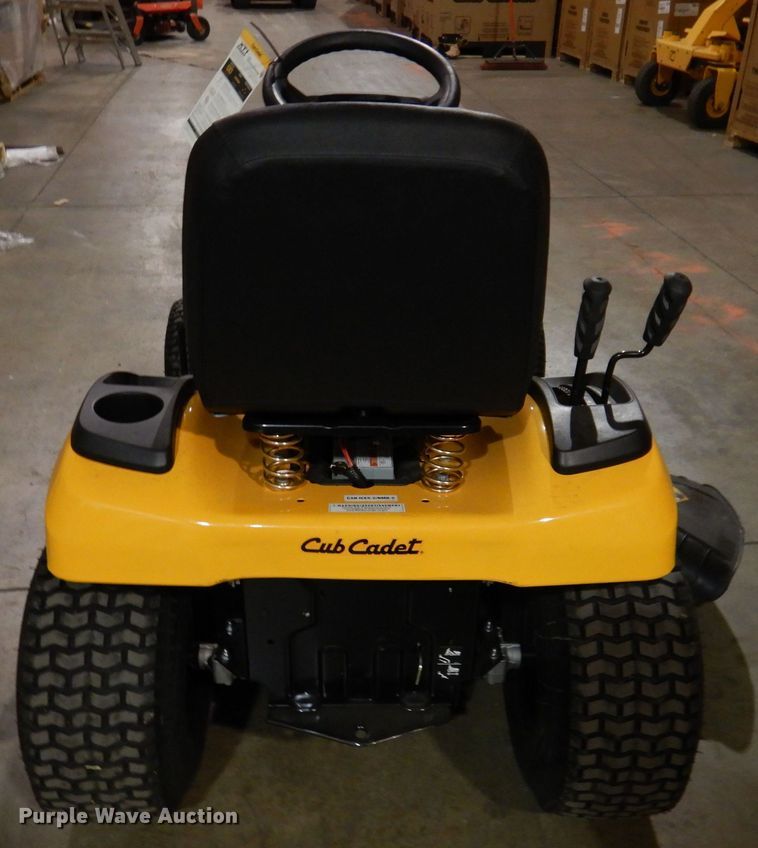 image for item IO9251 2022 Cub Cadet LT46  lawn mower