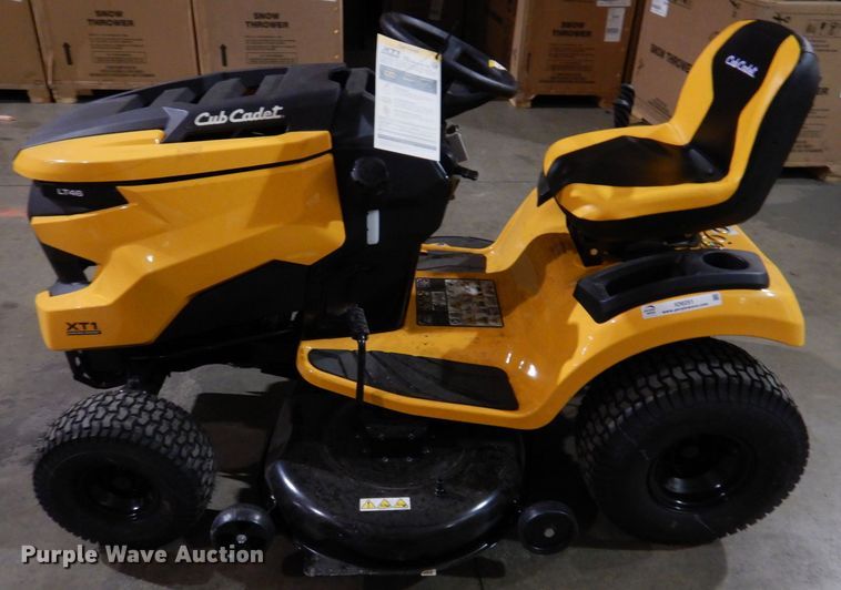 image for item IO9251 2022 Cub Cadet LT46  lawn mower