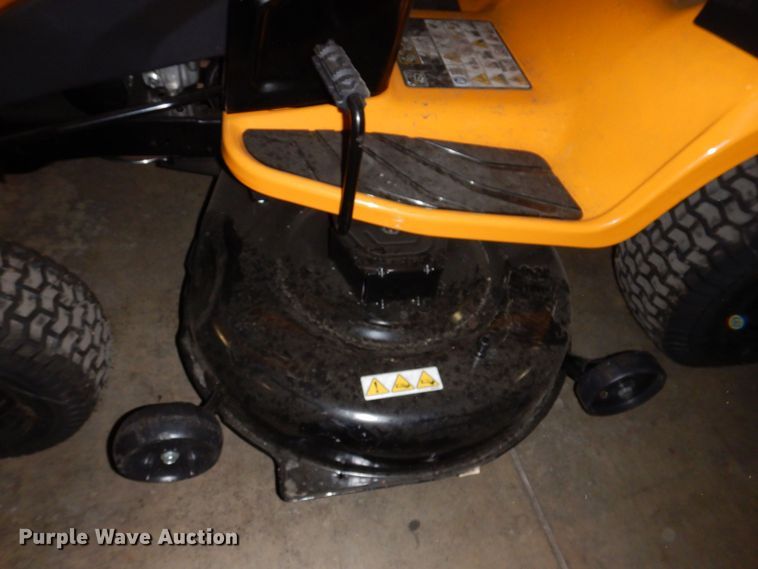 image for item IO9251 2022 Cub Cadet LT46  lawn mower