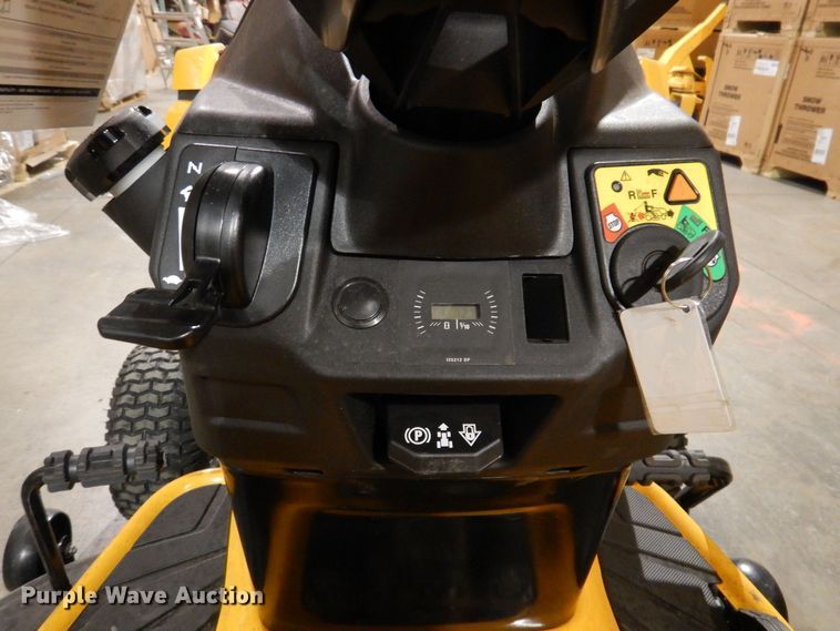 image for item IO9251 2022 Cub Cadet LT46  lawn mower