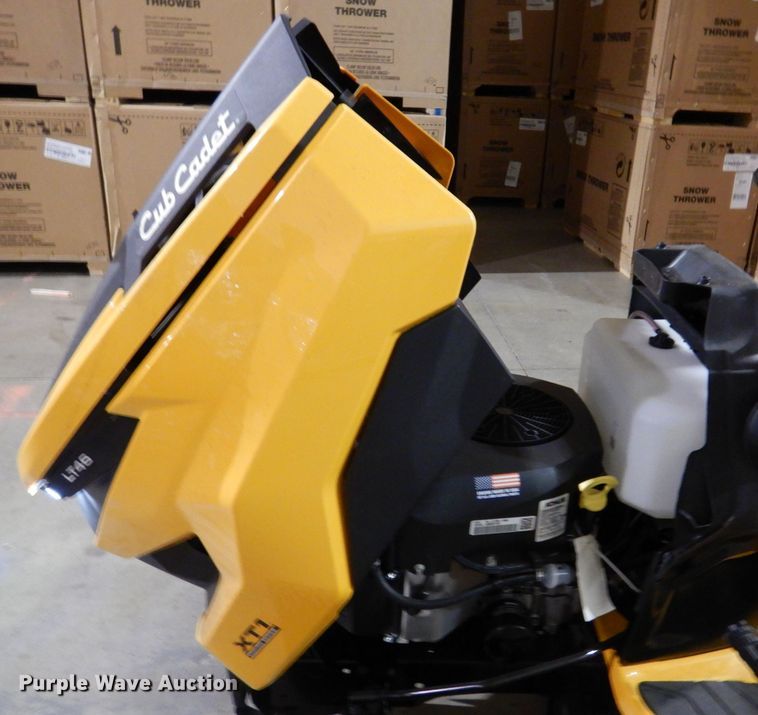 image for item IO9251 2022 Cub Cadet LT46  lawn mower