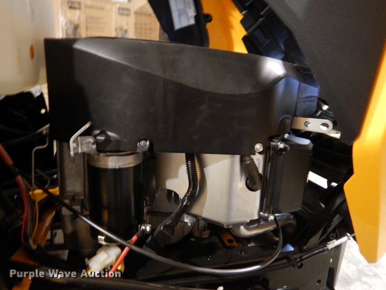 image for item IO9251 2022 Cub Cadet LT46  lawn mower