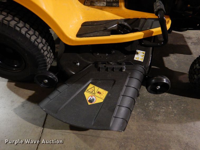 image for item IO9252 2022 Cub Cadet LT46  lawn mower