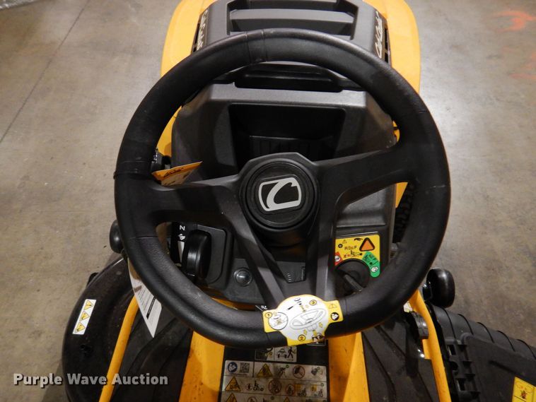 image for item IO9252 2022 Cub Cadet LT46  lawn mower