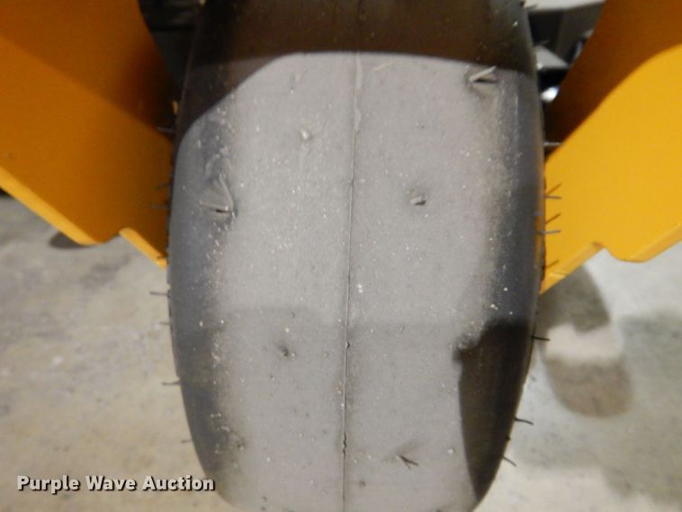 image for item IO9253 2022 Cub Cadet Ultima ZT1  ZTR lawn mower