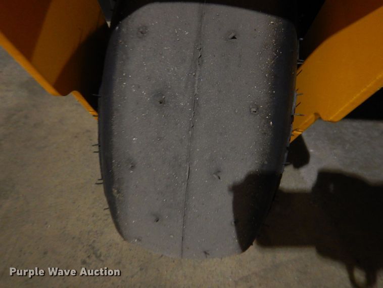 image for item IO9253 2022 Cub Cadet Ultima ZT1  ZTR lawn mower