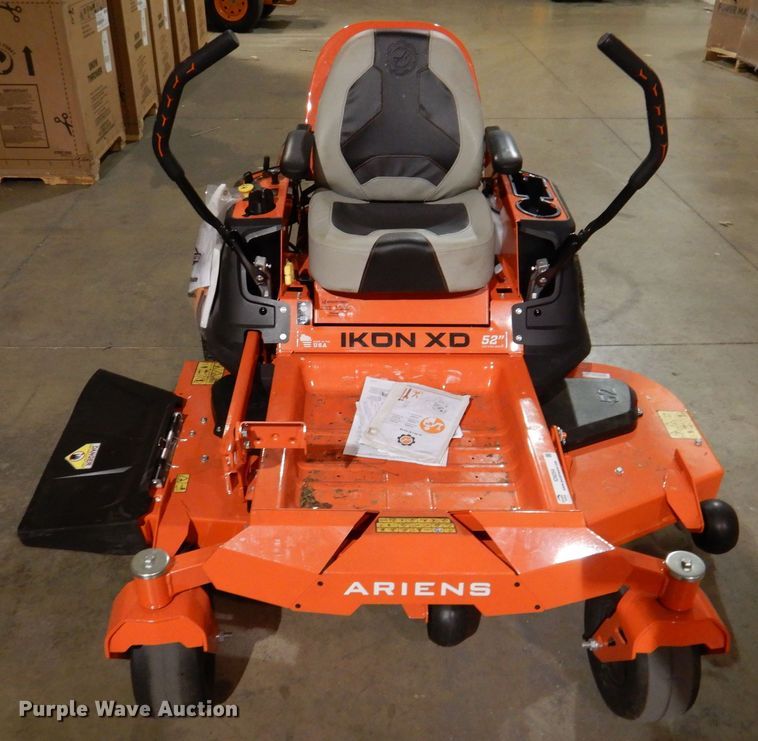 image for item IO9254 2022 Ariens IKON XD  ZTR lawn mower