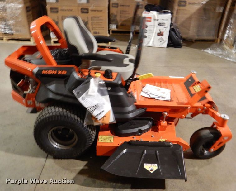 image for item IO9254 2022 Ariens IKON XD  ZTR lawn mower