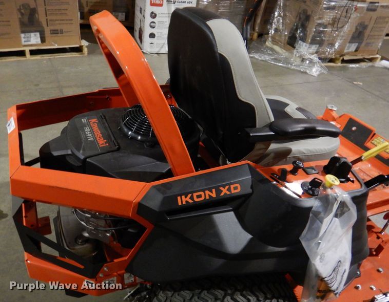 image for item IO9254 2022 Ariens IKON XD  ZTR lawn mower
