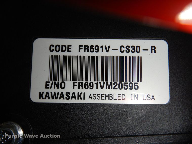 image for item IO9254 2022 Ariens IKON XD  ZTR lawn mower